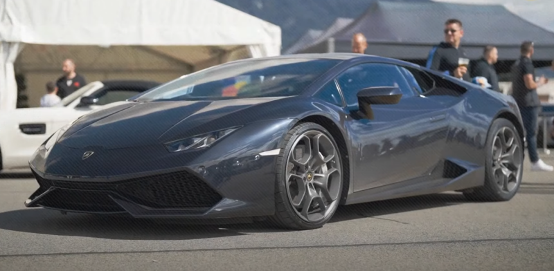 Read more about the article Ferrari против Lamborghini – эти суперкары борются за звание лучшего