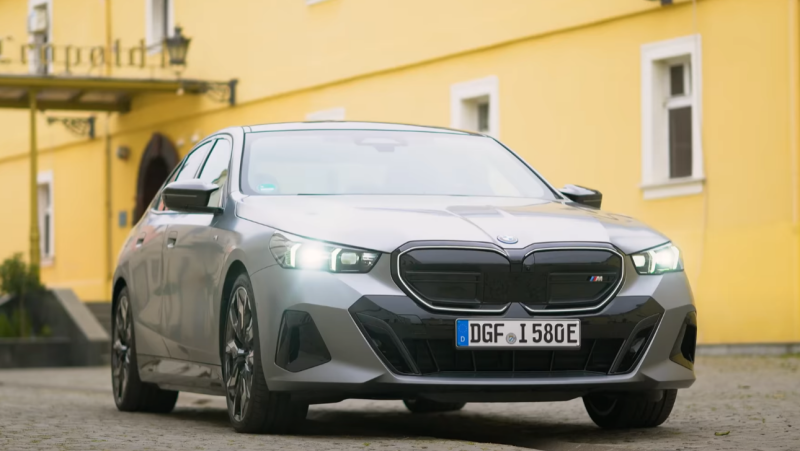 Read more about the article Новая «Пятерка» от BMW – V8 только у «топовой» спортивной модификации