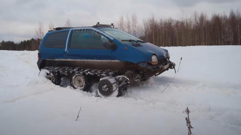 Read more about the article Компактный вездеход из Renault Twingo за 10 тыс. рублей